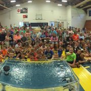 kids-enjoying-mobile-touch-tank